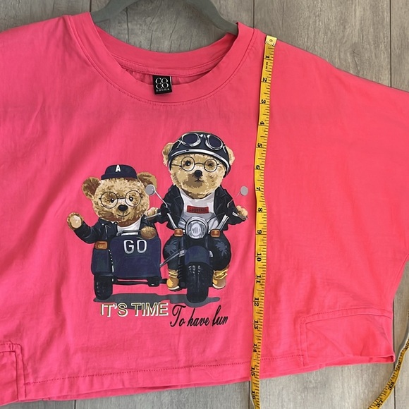 COCO ROCHA Teddy Bear Graphic Crop T-Shirt, One Size - Picture 8 of 9